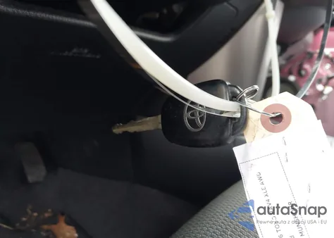 2016 Toyota Rav4 Xle from USA, damaged, VIN JTMRFREV6GJ064384